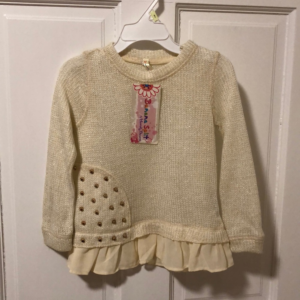 Light weight sweater top. Girls NWT